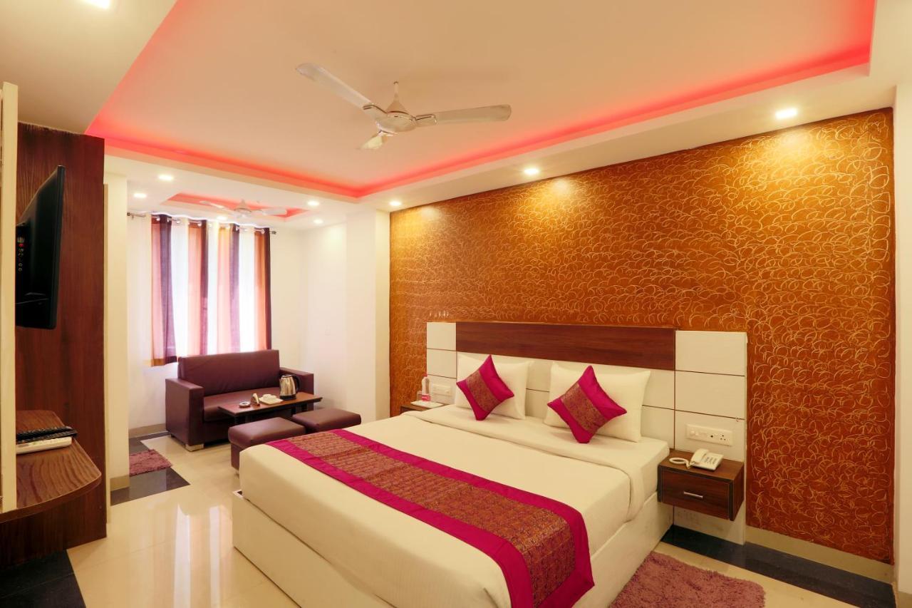 Hotel Westend Grand Neu-Delhi Exterior foto