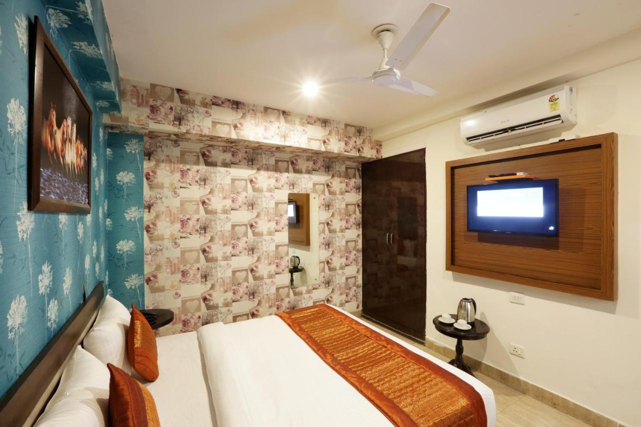 Hotel Westend Grand Neu-Delhi Exterior foto